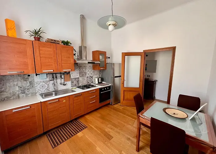 5 Terre Express Apartment *